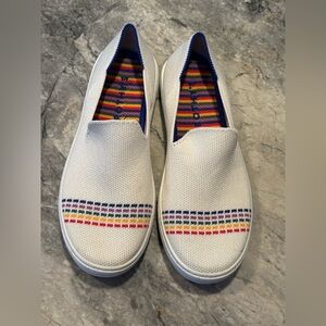 Rothys kids white rainbow sneakers (3)